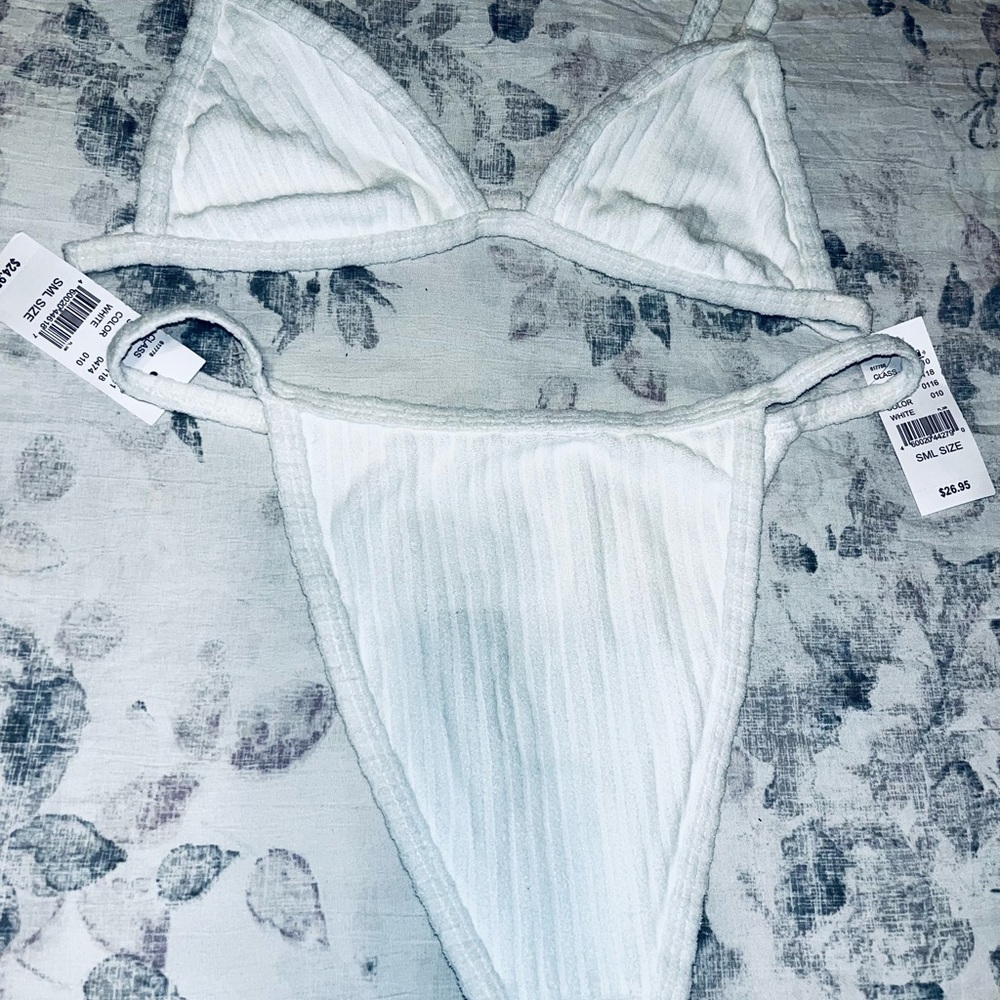 👙 Brand New White PacSun Bikini set